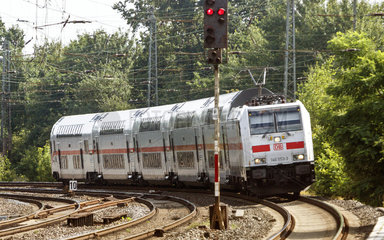Doppelstock Intercity Zug der Deutschen Bahn