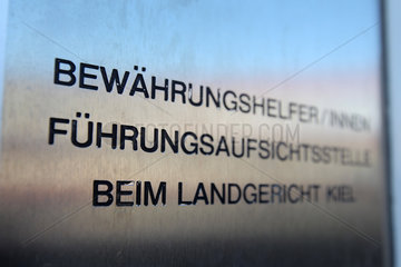 Kiel  Deutschland  Schild des Bueros der Bewaehrungshelfer
