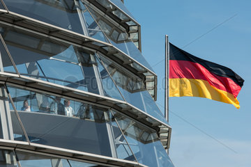 Berlin  Deutschland  die Kuppel des Berliner Reichstages