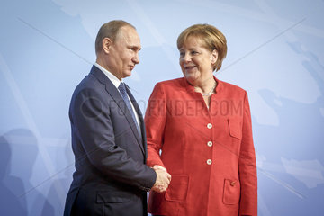 Wladimir Putin  Praesident der Russischen Foederation und Angela Merkel (CDU)  Bundeskanzlerin  CDU-Vorsitzende