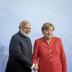 Narendra Modi  Premierminister der Republik Indien und Angela Merkel (CDU)  Bundeskanzlerin