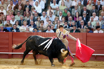 Spanien  Sevilla  Stierkaempfer in der Arena