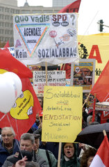 Demonstration gegen Sozialabbau