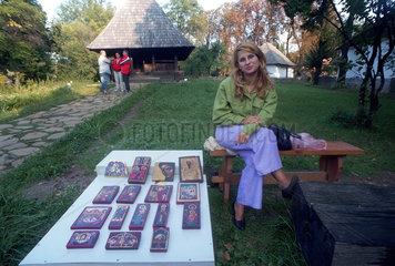 Verkauf von Ikonen im Dorfmuseum (Museul Satului) in Bukarest