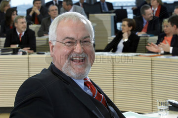 Peter Harry Carstensen  CDU  im Kieler Landtag