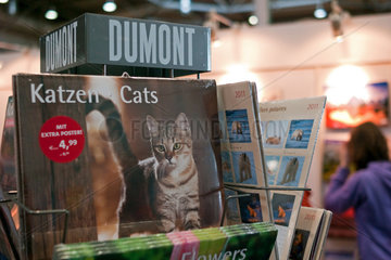 Leipzig  Deutschland  Katzenkalender auf der Leipziger Buchmesse