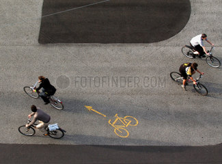 Fahrradfahrer in Basel  Schweiz