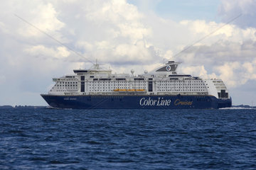 Skandinavienfaehre Color Fantasy Cruise