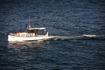 Cala Figuera  Fischerboot auf offener See