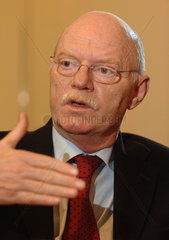 Berlin  Peter Struck  Fraktionsvorsitzender der SPD im Bundestag