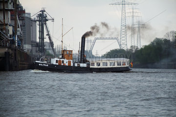 Hamburg  Deutschland  das Museumsschiff Schlepper Woltmann