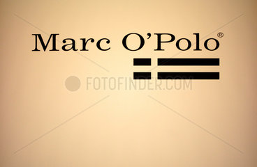 Berlin  Schriftzug -Marc O'Polo-