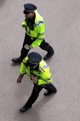 Ascot  Grossbritannien  Polizisten auf Streife