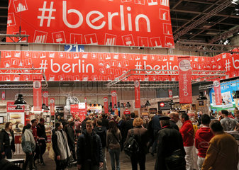 Berlin  Deutschland  Besucher auf der Internationalen Gruenen Woche in der Berlin-Halle