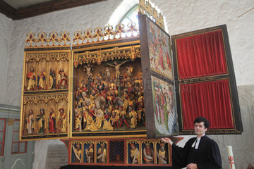 Giekau  Deutschland  der Altar der St. Johannes-Kirche