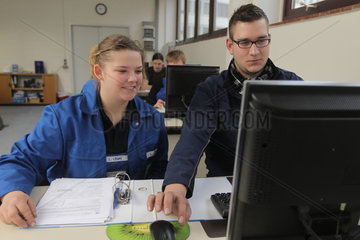 Flensburg  Deutschland  Ausbildung zum Elektroniker an der Handelskammer Flensburg