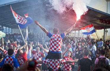 Kroatische Fussballfans in Rijeka  Kroatien