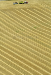 Stollberg  Deutschland  Luftbild von der Getreideernte bei Stollberg
