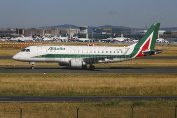 Alitalia Cityliner Embraer