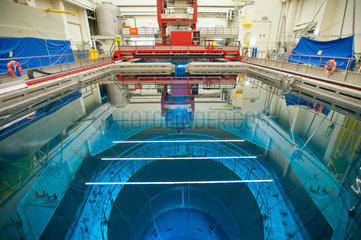 Brunsbuettel  Deutschland  das AKW Brunsbuettel  Blick in die offene Reaktorkammer