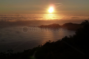 San Francisco  USA  Sonnenuntergang ueber Point Bonita