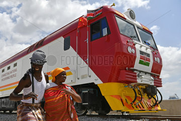 Xinhua Headlines: One year on  Chinese-built railway revitalizes regional trade in Kenya