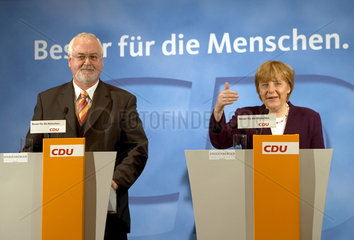 Kiel  Peter Harry Carstensen und Angela Merkel  CDU