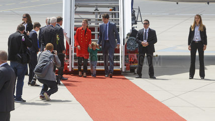 Justin Trudeau  Premierminister Kanada mit Ehefrau Sophie Gregoire und Sohn Hadrien