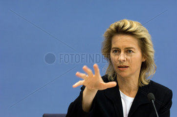Berlin  Dr. Ursula von der Leyen (CDU)