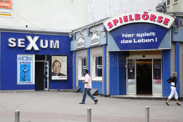 Hamburg  Deutschland  Spielhalle und Erotik Kino