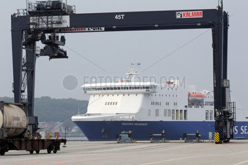 Kiel  Deutschland  eine RoPax-Faehre am Kieler Ostuferhafen
