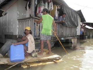 Philippinen. Ueberschwemmungen nach schwerem Sturm