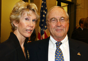 Berlin  US-Botschafter William R. Timken mit seiner Gattin Sue