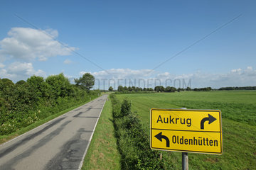 Moerel  Deutschland  Ortsschilder mit Richtungsangaben