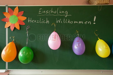 Diekhusen-Fahrstedt  Deutschland  Schriftzug Einschulung auf einer Schultafel