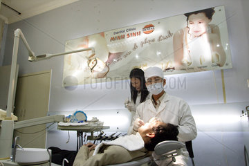 Zahnarztpraxis in Hanoi