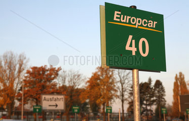 Schoenefeld  Brandenburg  Stellplatz des Autovermieters Europcar