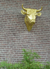 Oss  Niederlande  Ochsenkopf der Installation -Bullock- von Ottmar Hoerl