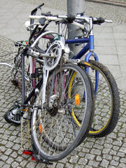 Berlin  Fahrradreste
