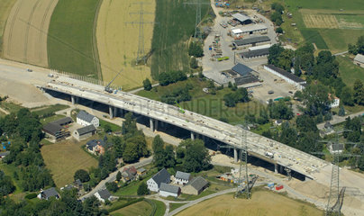 Chemnitz  Deutschland  Luftbild der Baustelle an der A 72 noerdlich von Chemnitz