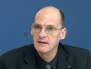 Berlin  Deutschland  Professor Dr. Christian Koenig LL.M.