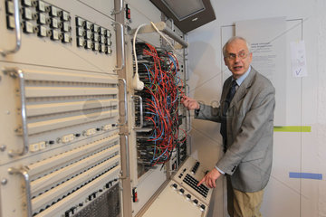Kiel  Deutschland  Dr. Ralf Buelow  Leiter des Computermuseums der Fachhochschule Kiel
