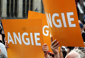 Angie - Wahlkampfplakate fuer Angela Merkel  Bundesvorsitzende der CDU