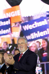 Kiel  Ministerpraesident Peter Harry Carstensen  CDU  beim Wahlkampf