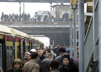 BVG-Streik - umsteigen auf die S-Bahn