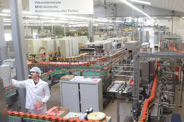Boeklund  Deutschland  Fleischwarenproduktion bei der Boeklunder Plumrose GmbH & Co