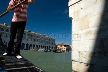 Venedig  Italien  Gondelfuehrer
