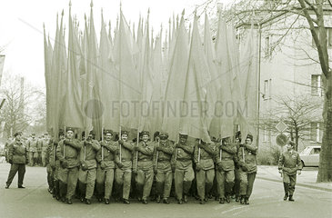 Kampfgruppen der Nationalen Front  Ostberlin 1985