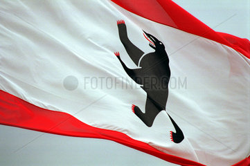 Flagge mit dem Berliner Baeren