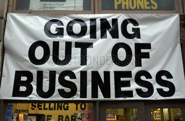 Going Out of Business Schild